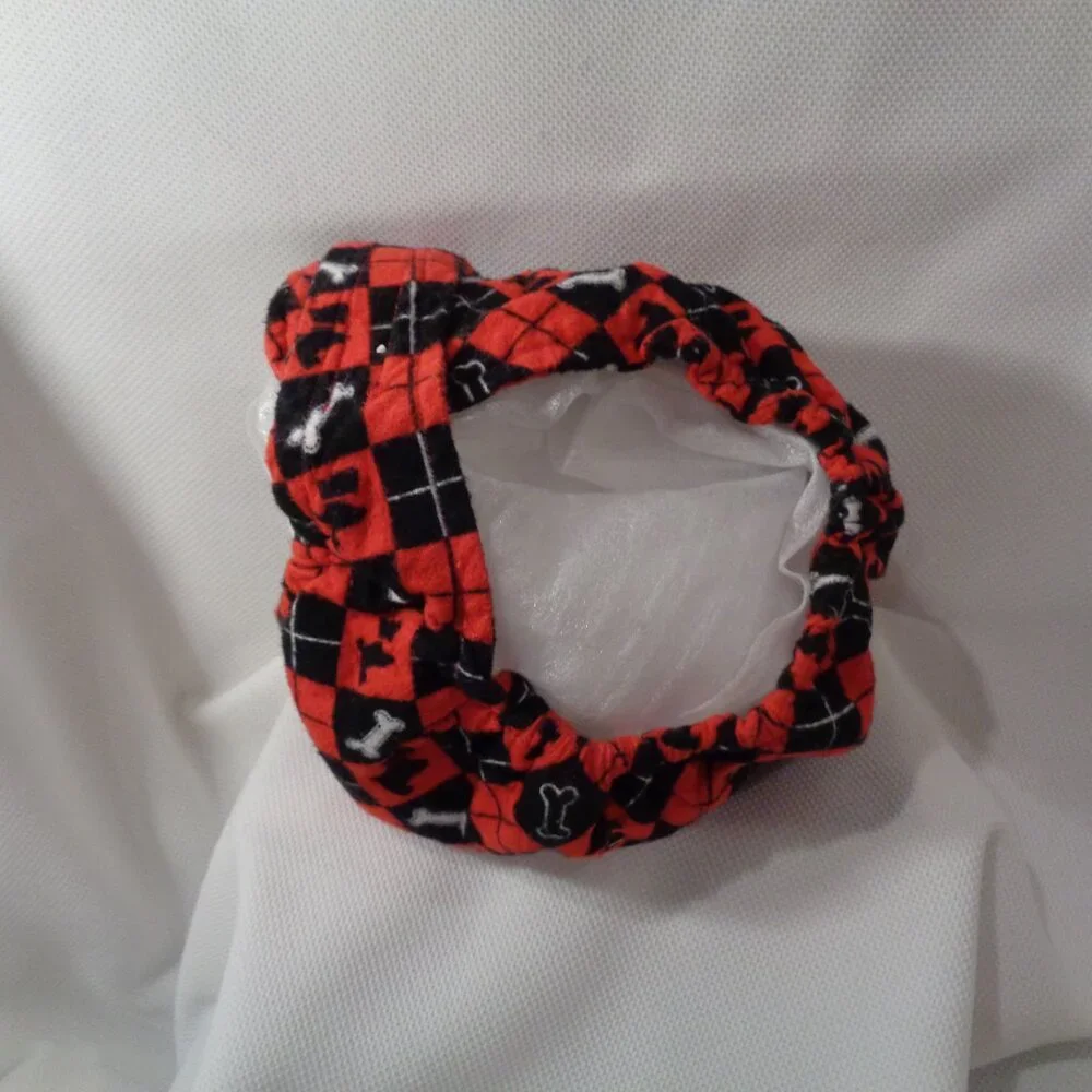 Dog incontinent or in heat panties adjustible size, hook and loop close girl dog